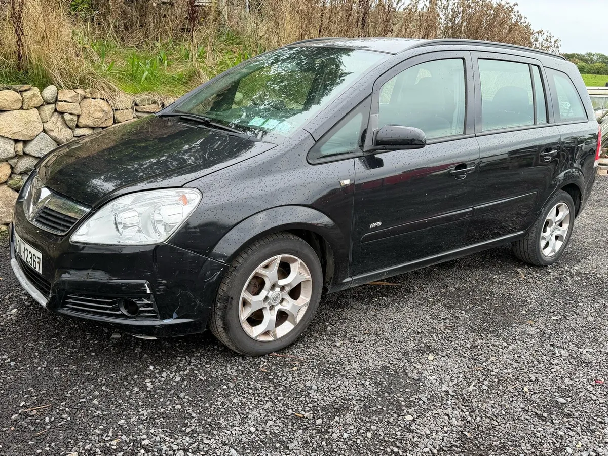 2009 Vauxhall Zafira 1.4petrol manual 7Seater - Image 6