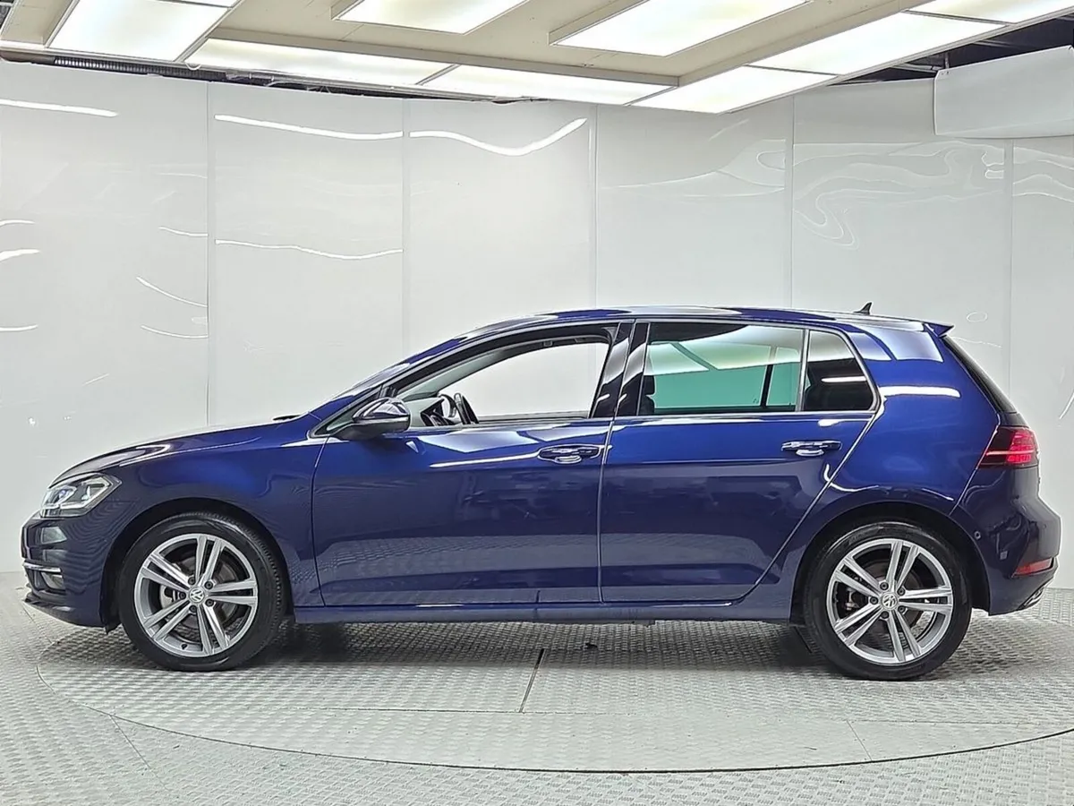 Volkswagen Golf TSI Highline DSG - Image 5