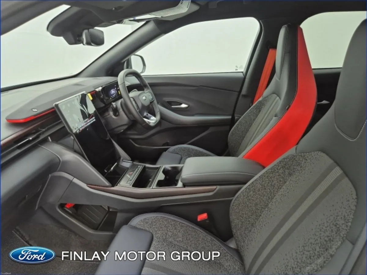 Ford Explorer Collection Extended Range - Image 4