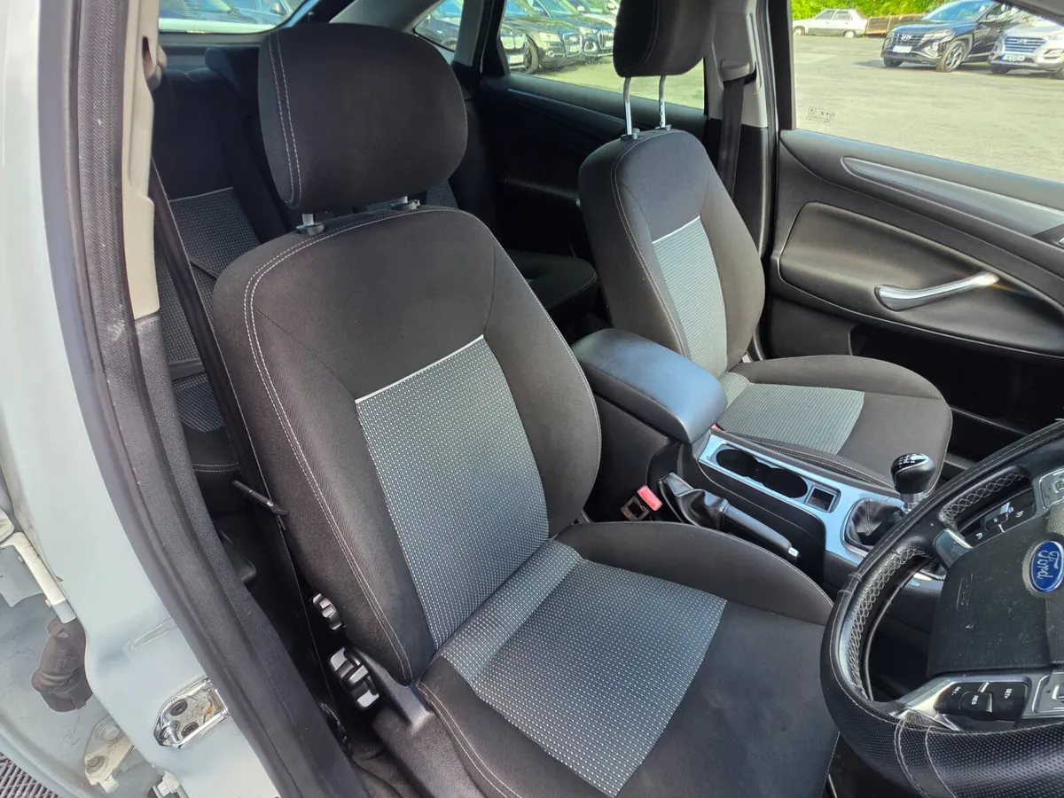 2013 Ford Mondeo1.6 TDCI ZETEC // ** NEW NCT ** - Image 5