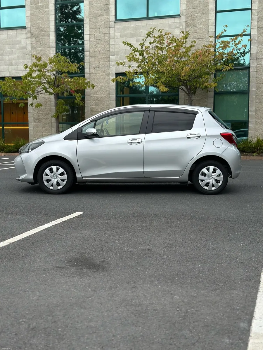 151 Toyota Vitz | 1.0 Auto | Push-Start | LOW MLS - Image 6