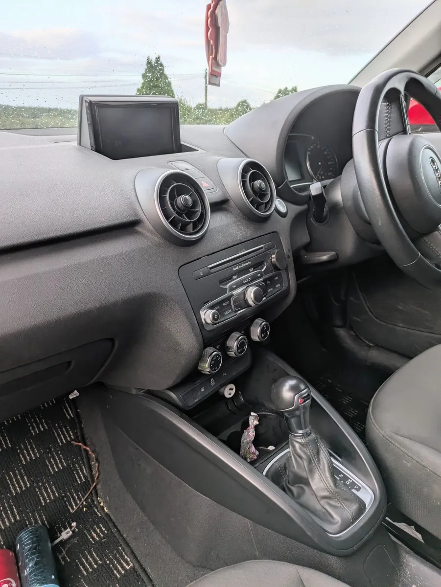 Audi A1 2016 - Image 6
