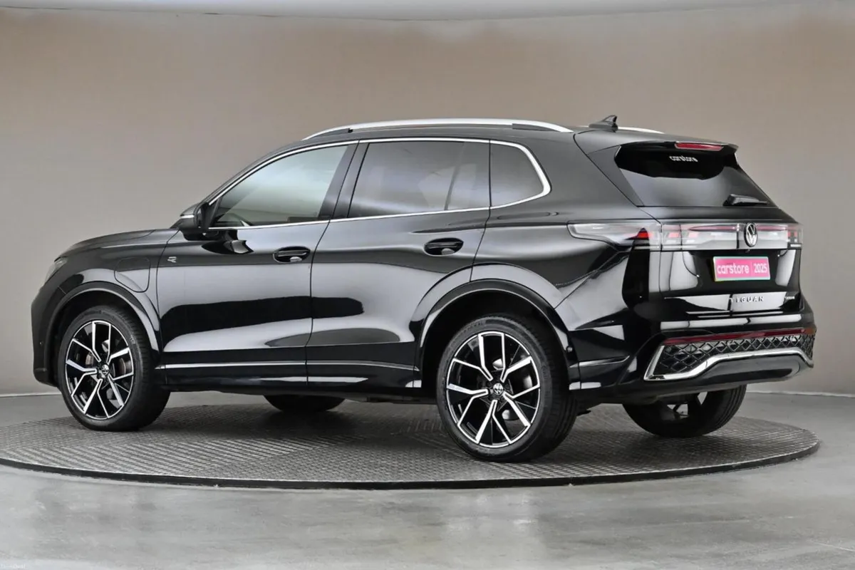 Volkswagen Tiguan 1.5 TSI DSG R-LINE PHEV - Image 6