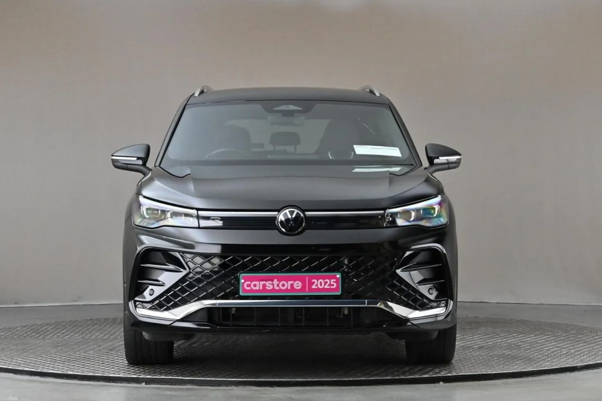 Volkswagen Tiguan 1.5 TSI DSG R-LINE PHEV - Image 2