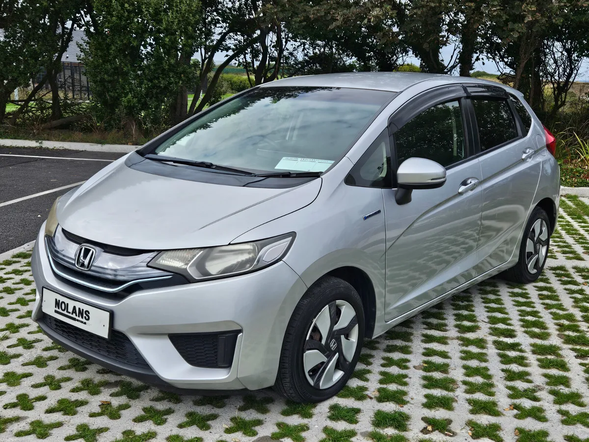 Honda Fit 2014 Hybrid New Nct - Image 5
