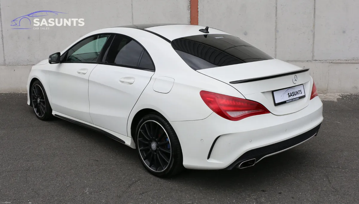MERCEDES-BENZ CLA 220D AMG - Image 5
