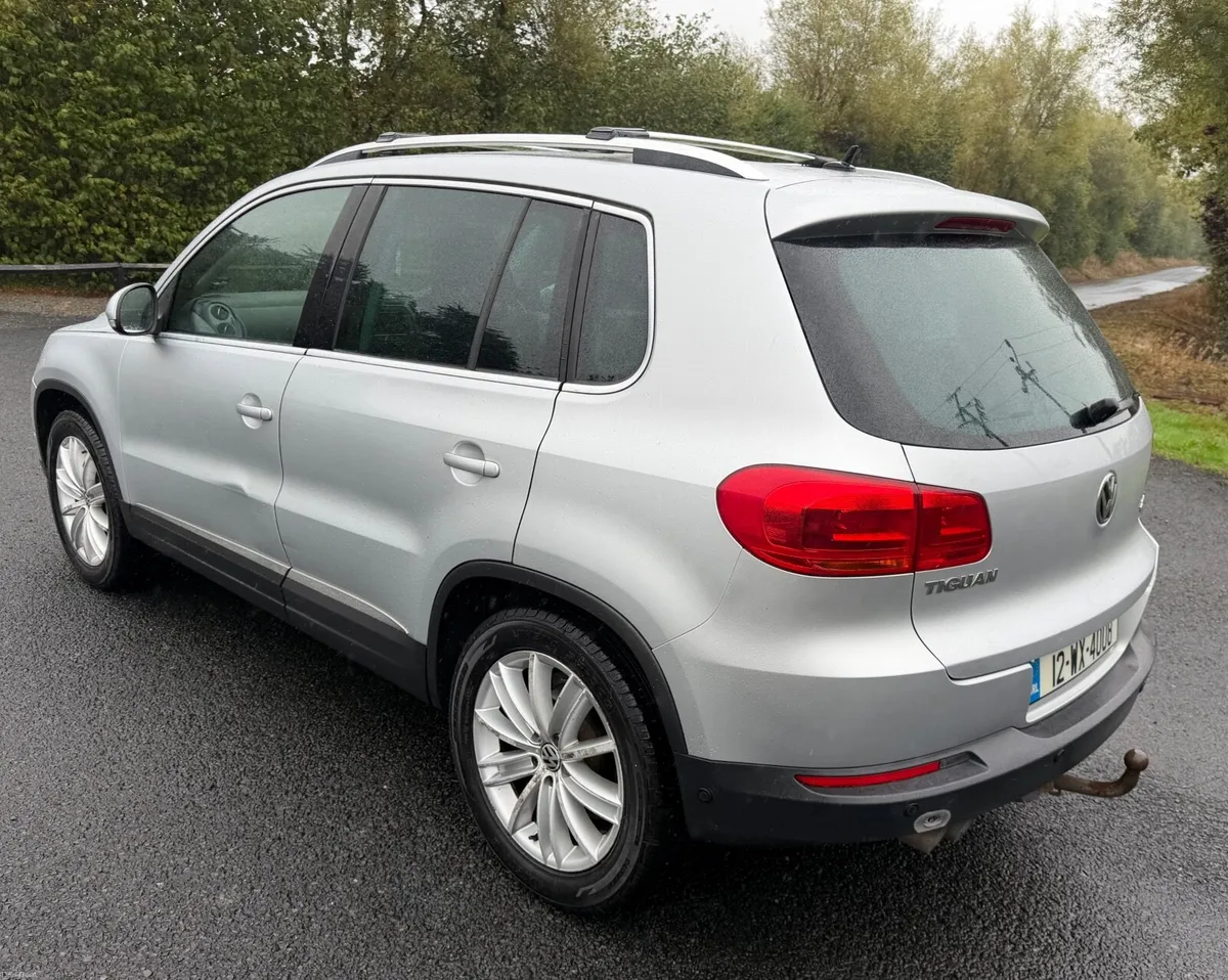 Volkswagen Tiguan Auto Low Miles - Image 5