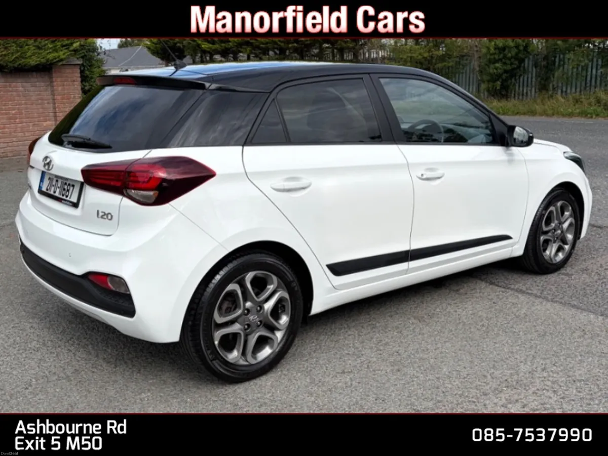 2021 Hyundai i20 Deluxe 1.2 Petrol NCT 08/28 - Image 4