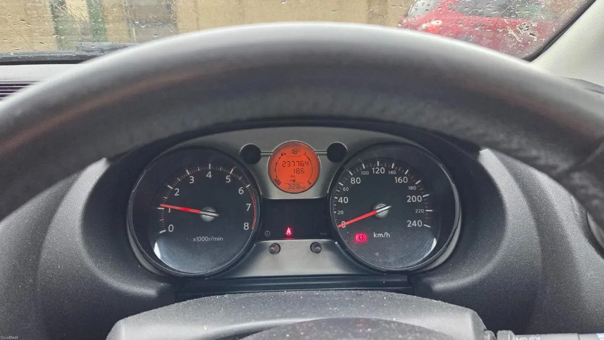 Nissan Qashqai 2008 - Image 4
