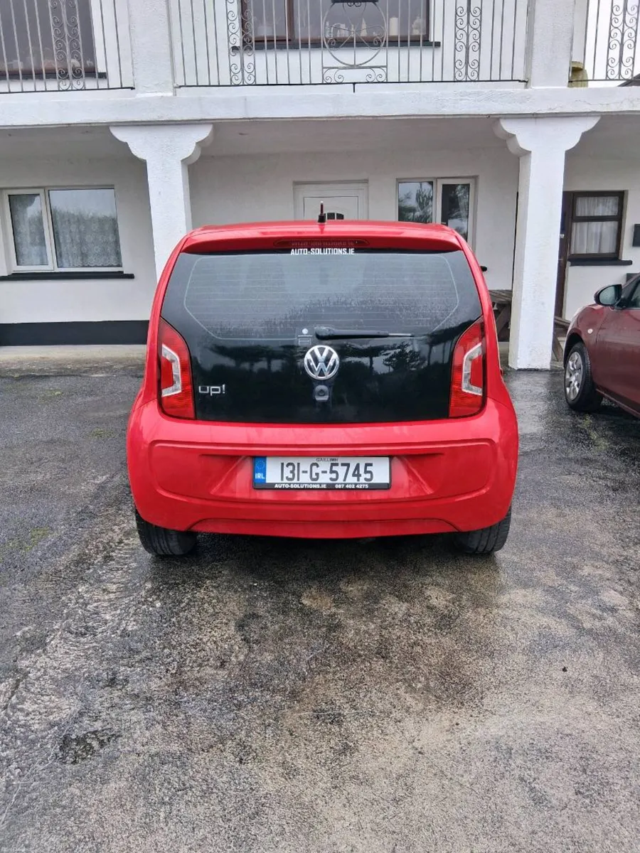 Volkswagen UP! 2013 Automatic - Image 5