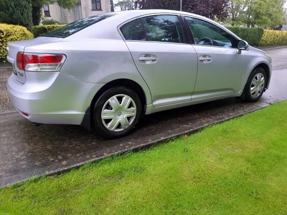 2009 Toyota Avensis  d4d nct 05/27 - Image 2
