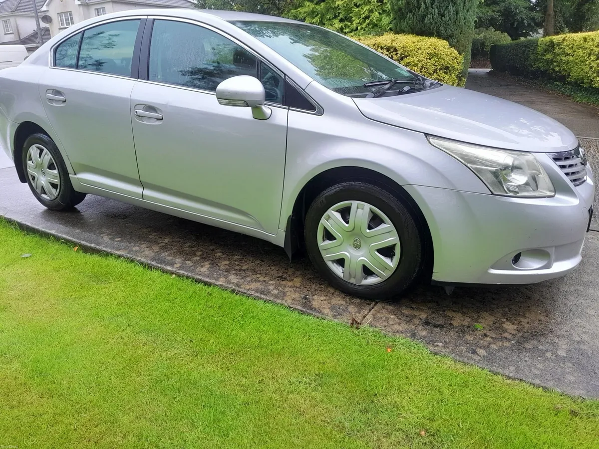 2009 Toyota Avensis  d4d nct 05/27 - Image 1
