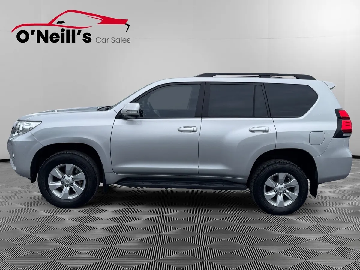 TOYOTA LANDCRUISER LWB AUTO NO VAT! #262 - Image 4