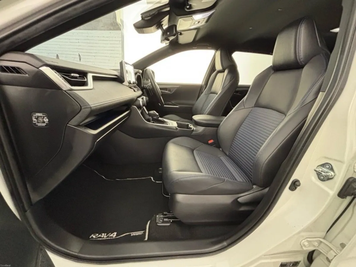 Toyota RAV4 HYBRID SPORT - Image 6