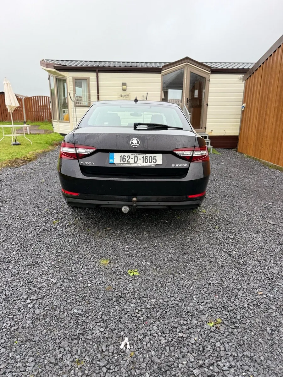 Skoda superb 2.0 diesel 2016 - Image 4
