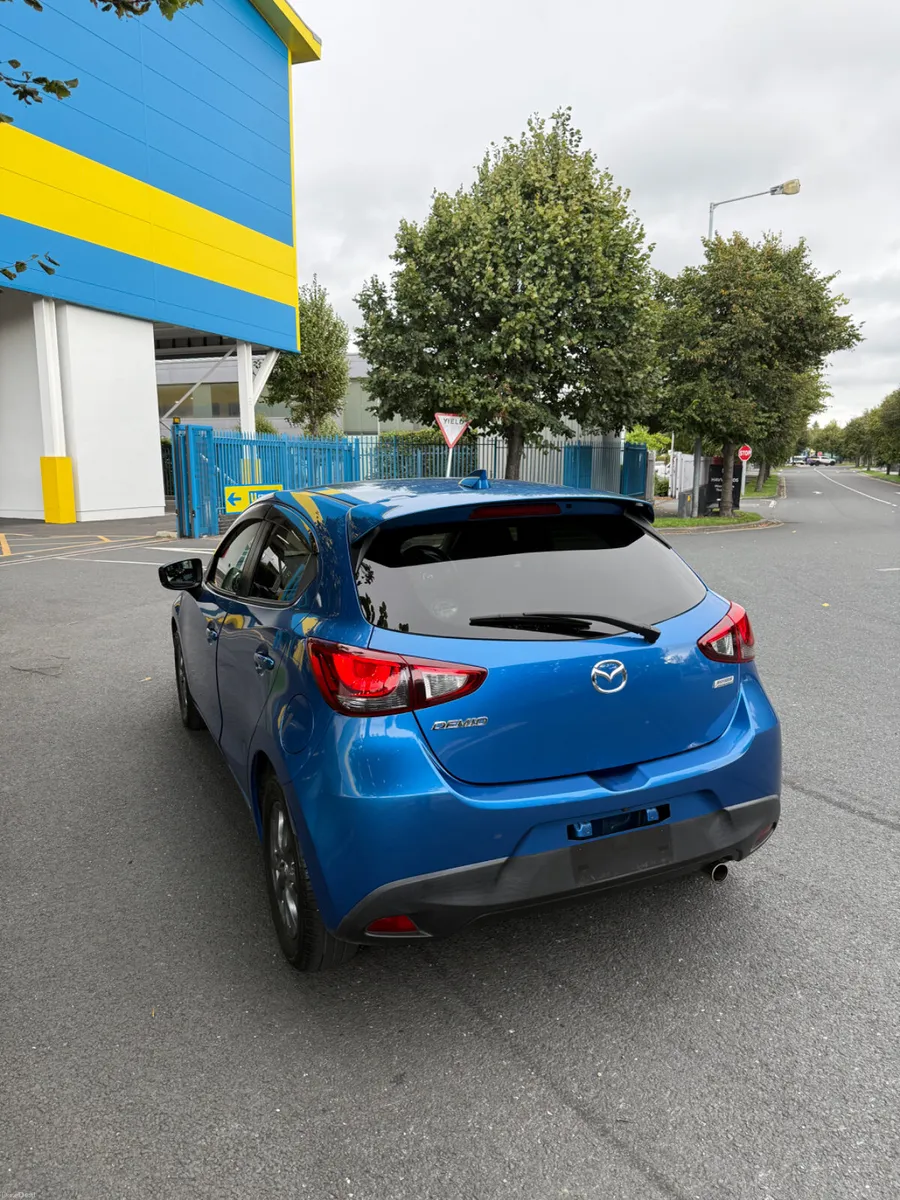 Mazda Demio - Image 3
