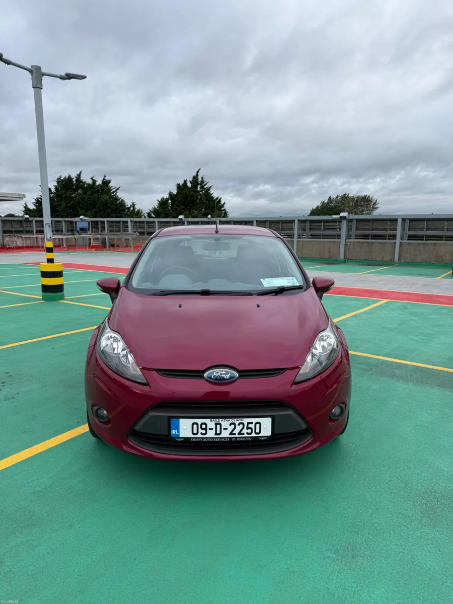 09 Ford Fiesta 1.2 Petrol - VERY LOW MILEAGE - Image 2