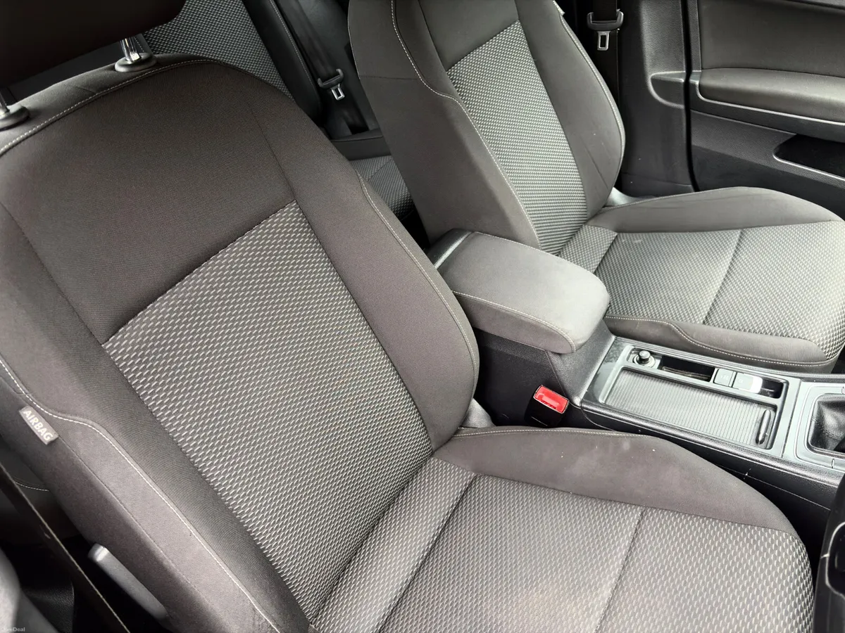 Volkswagen Golf 2018 1.6 TDI new nct 7/28 - Image 4
