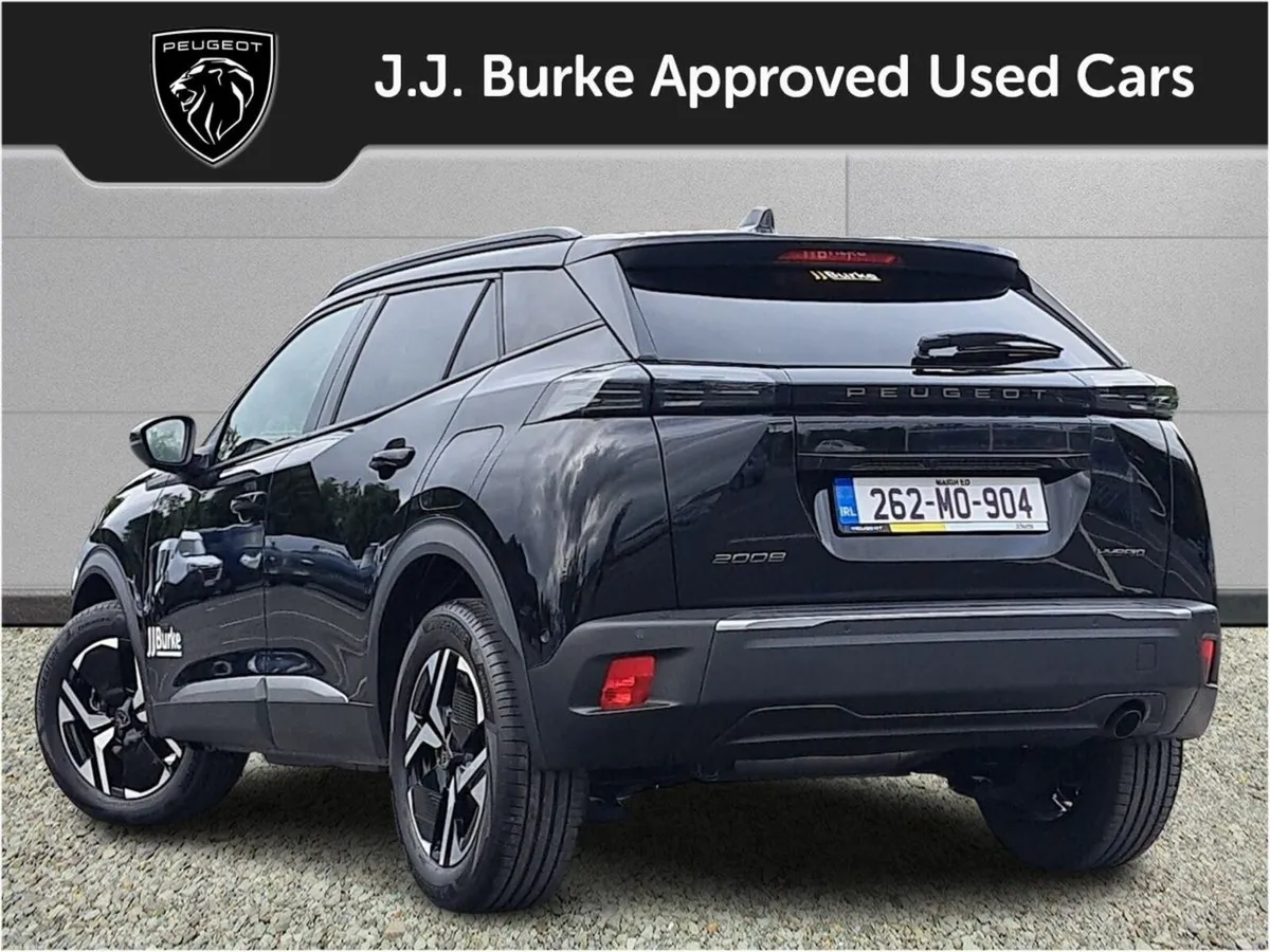 Peugeot 2008 HYBRID 110BHP e-DCS6 Allure - Image 4