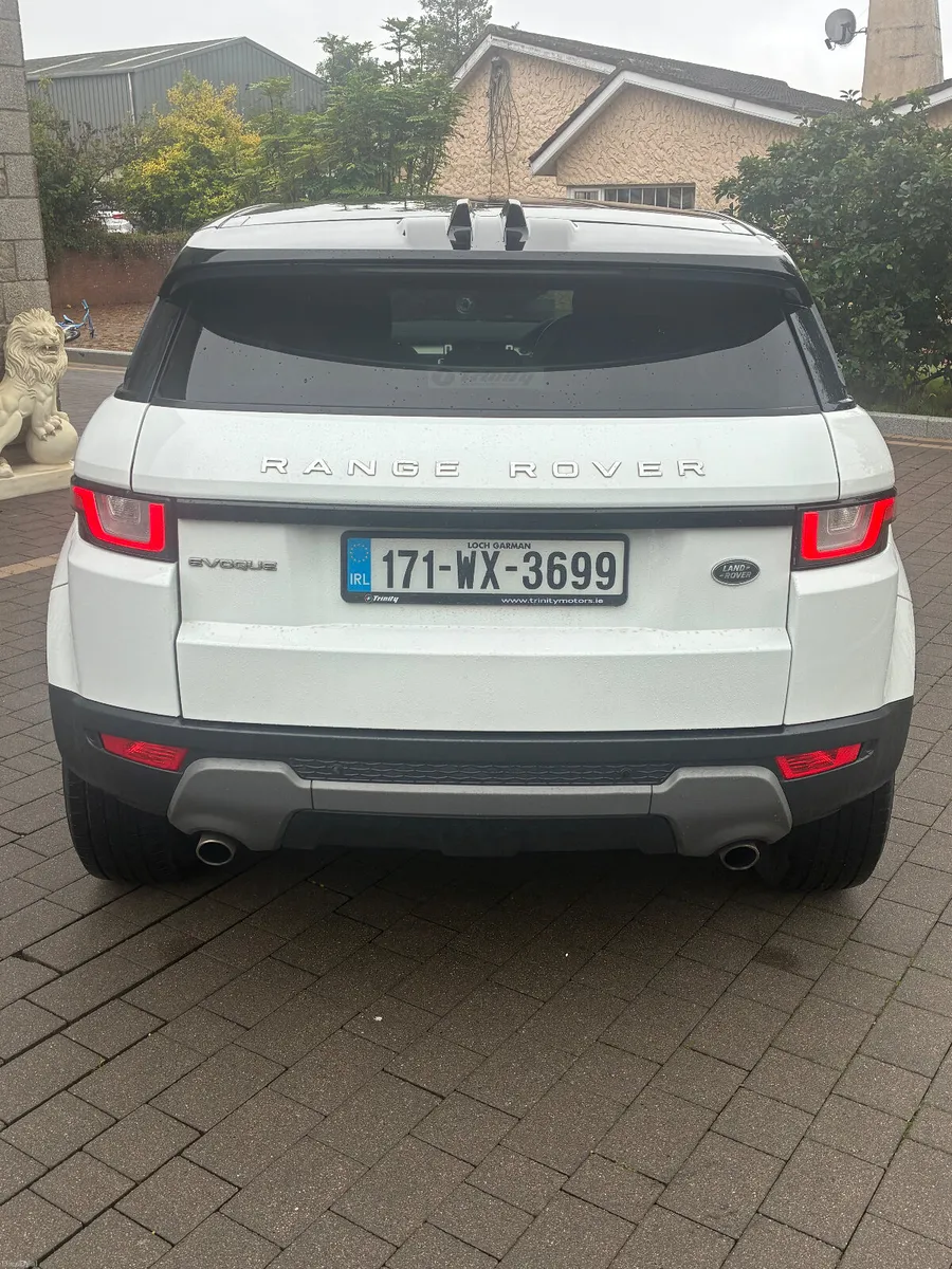 2017  Range Rover Evoque sport auto - Image 5