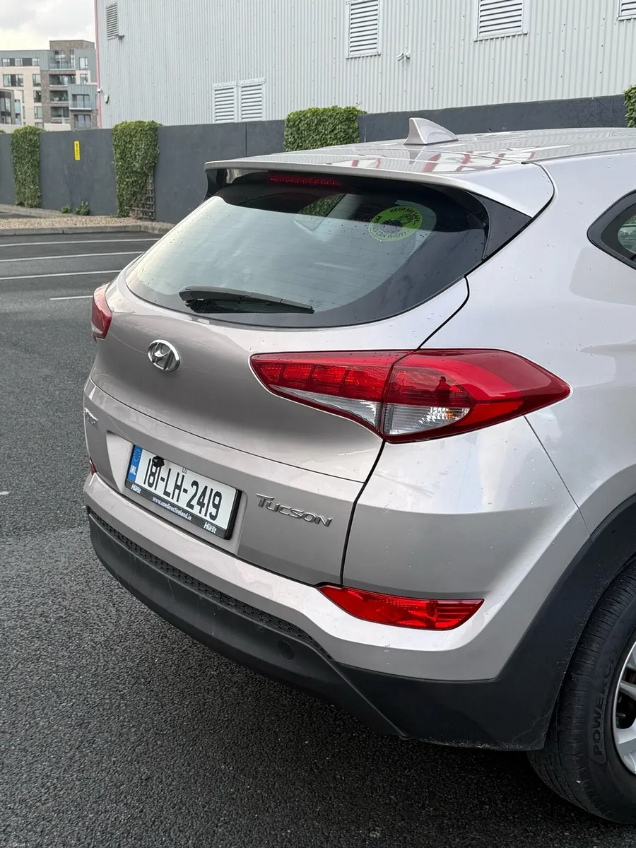 Hyundai tucson - Image 2