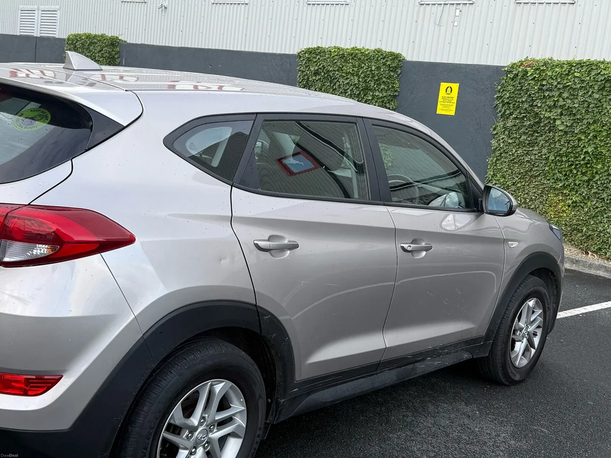 Hyundai tucson - Image 4