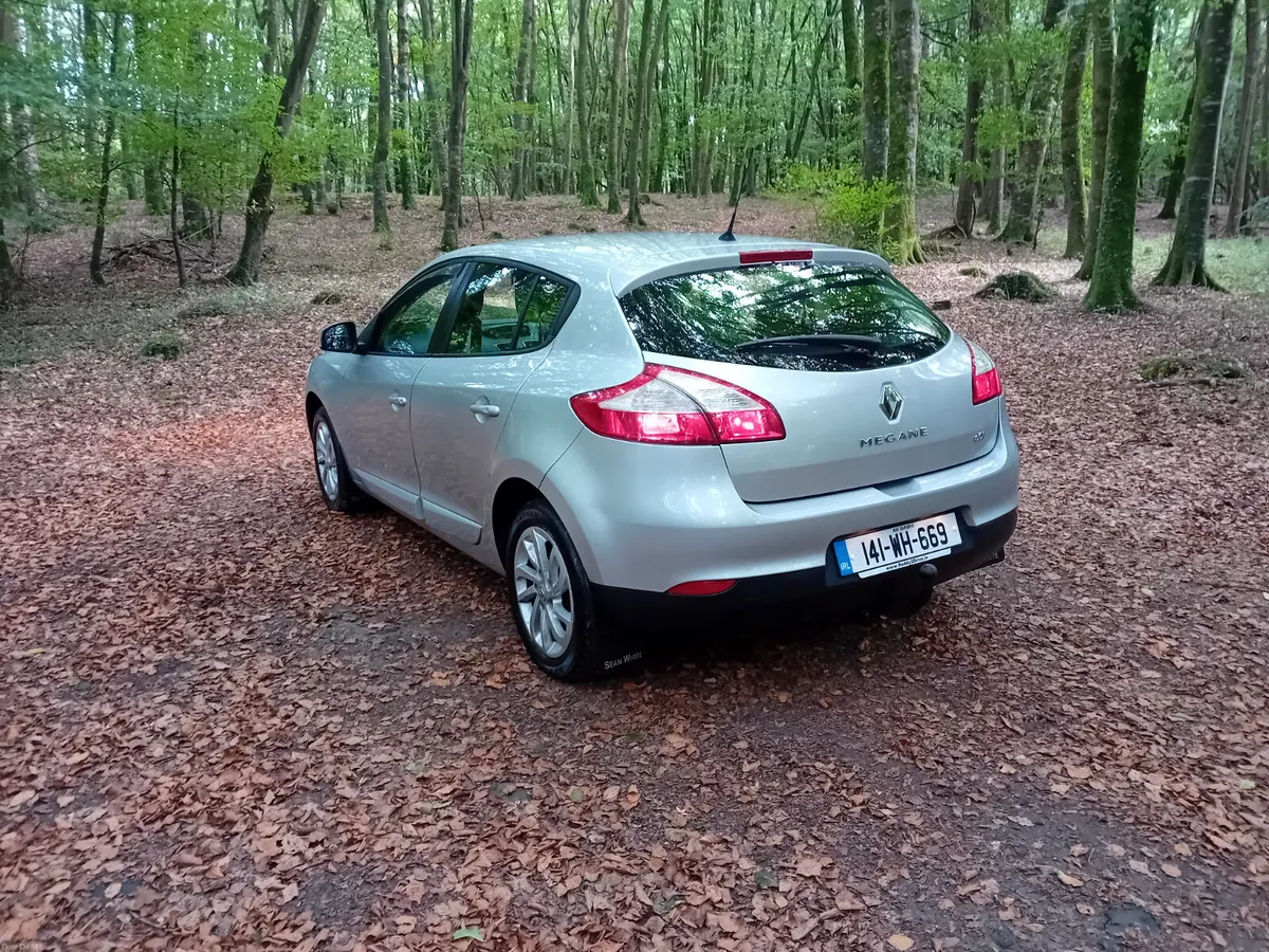 141 RENAULT MEGANE , 1.5 DCI DYNAMIQUE 6 SPEED - Image 6