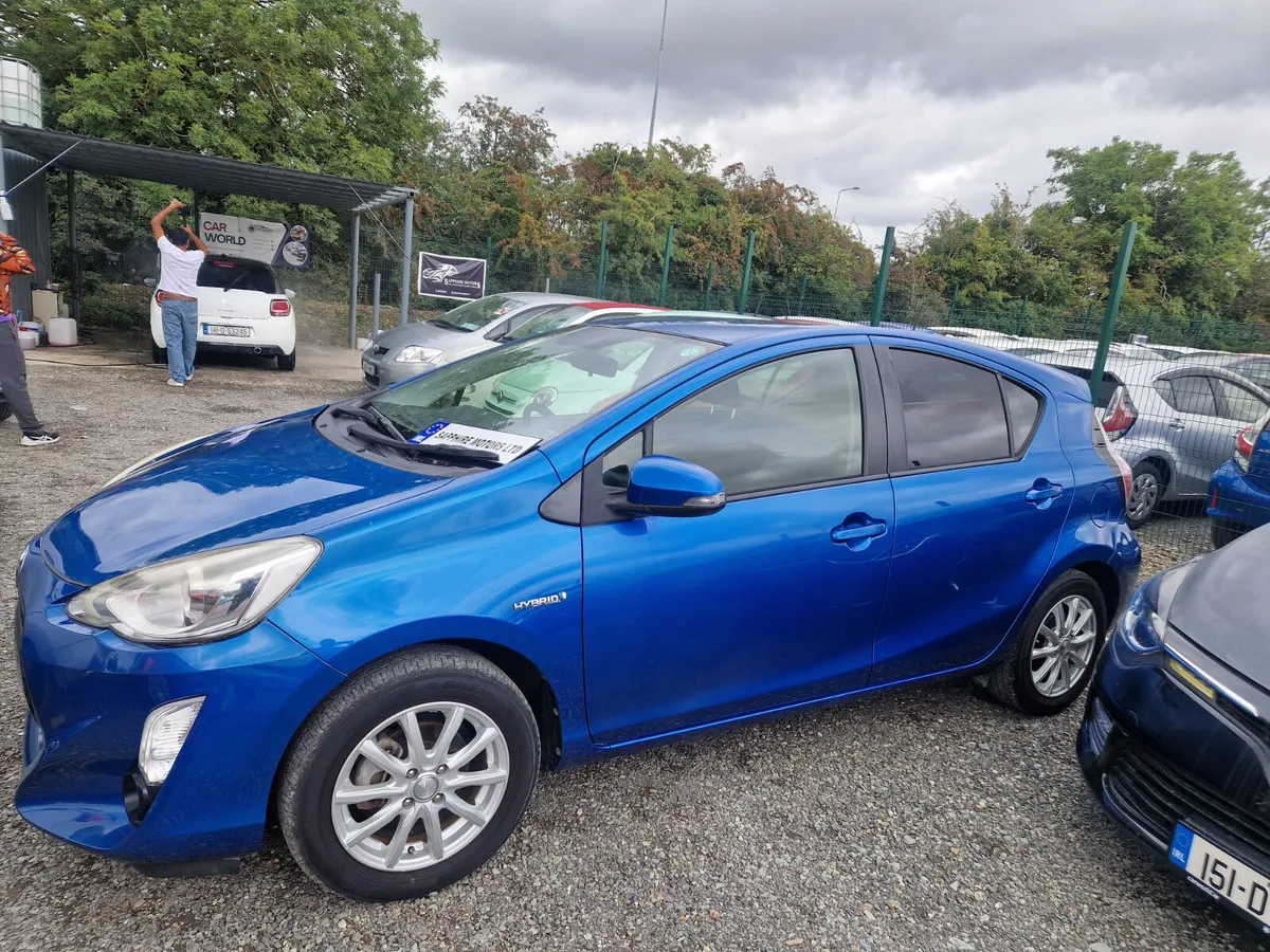 Toyota aqua  low mileage - Image 3