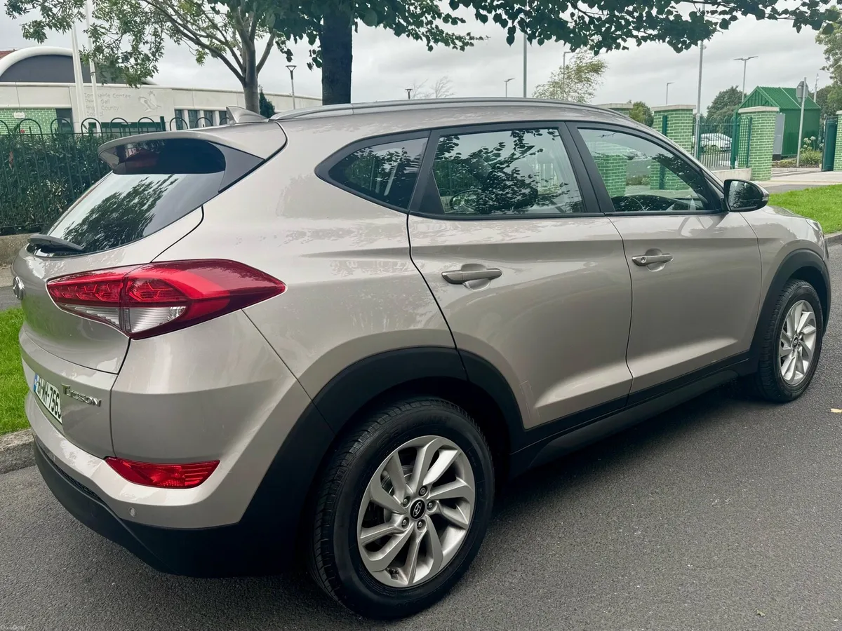 Hyundai Tucson,1.7diesel,NEW NCT! - Image 3