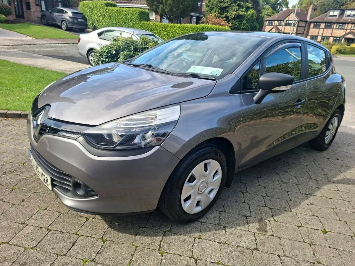 RENAULT CLIO 1.1 PETROL 2015 VERY CLEAN CAR - Image 6