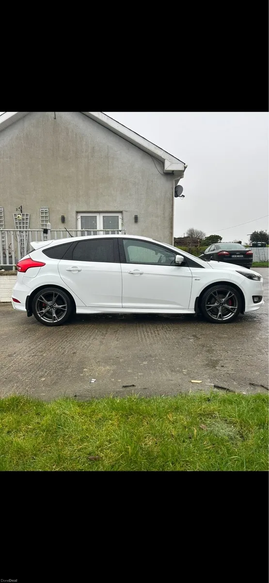 Ford Focus ST Line 150HP - Image 2