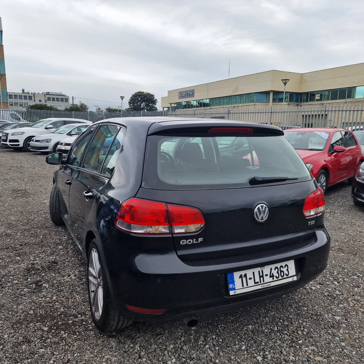 Volkswagen Golf 2011 - Image 6