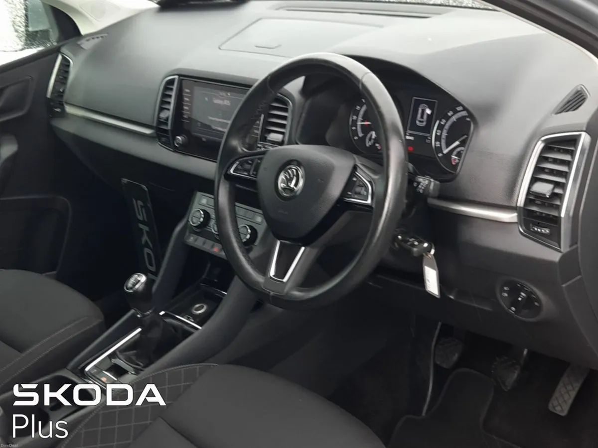 Skoda Karoq **TINY MILEAGE**AMBITION 1.6 TDI 115BH - Image 5