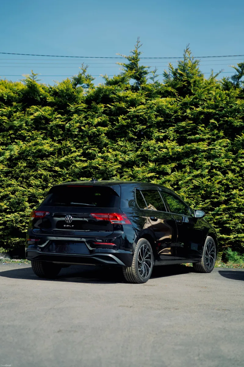 Volkswagen Golf TDI 2.0 2023 | High spec - Image 3