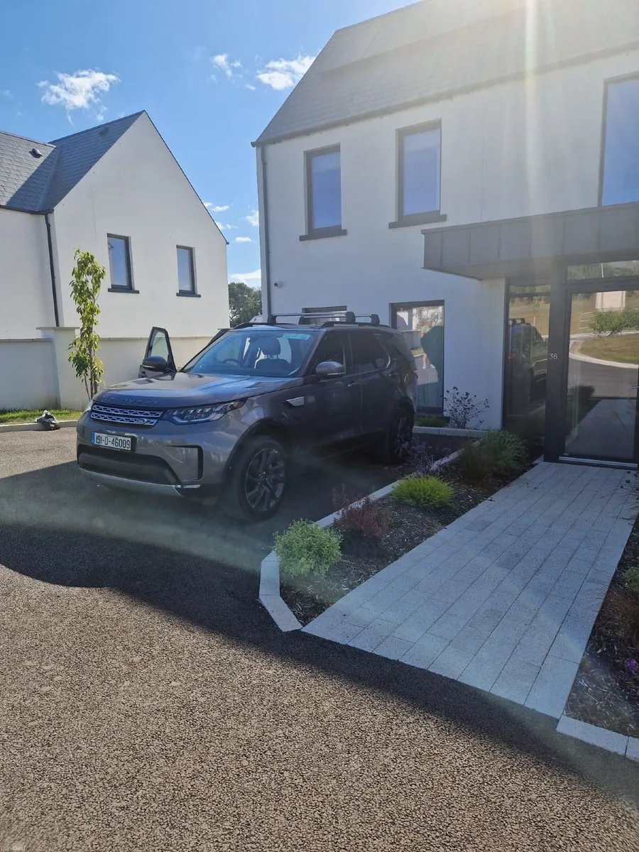 Land Rover Discovery 2019 - Image 6