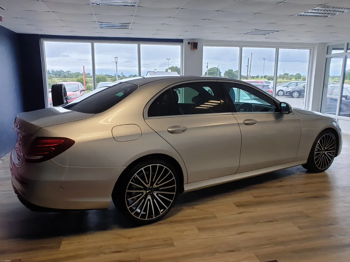 Mercedes-Benz E220D AMG LINE**UPGRADED ALLOYS** - Image 3