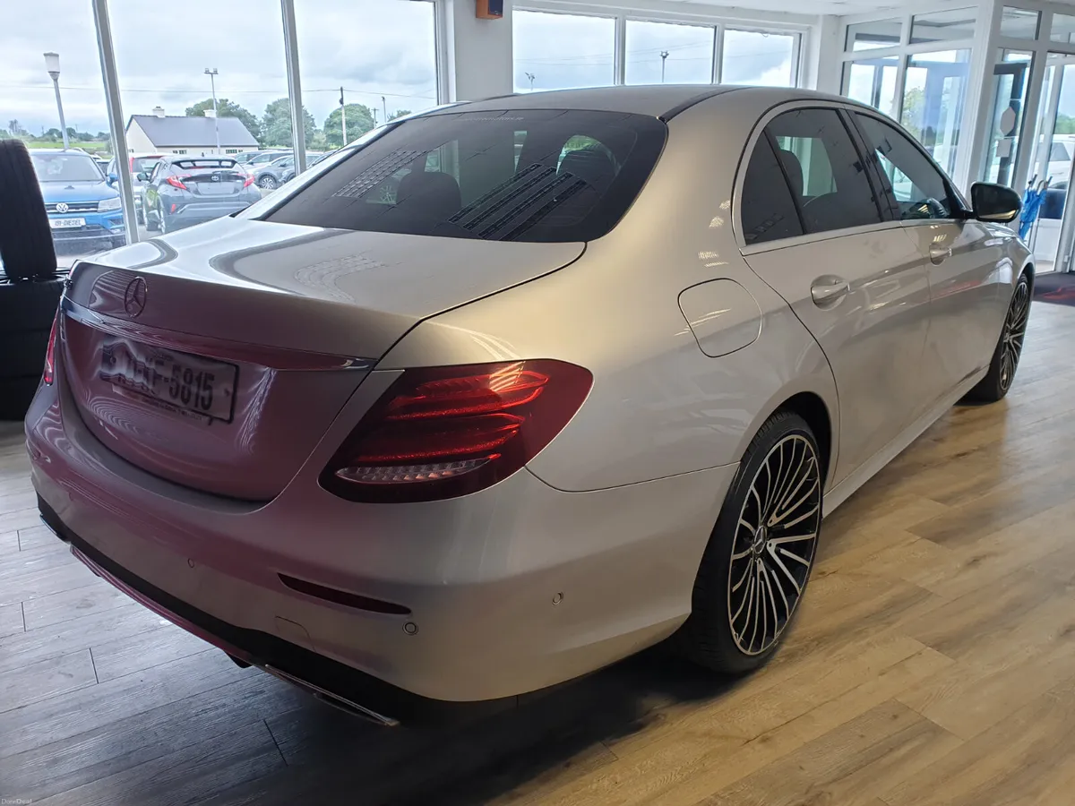 Mercedes-Benz E220D AMG LINE**UPGRADED ALLOYS** - Image 4