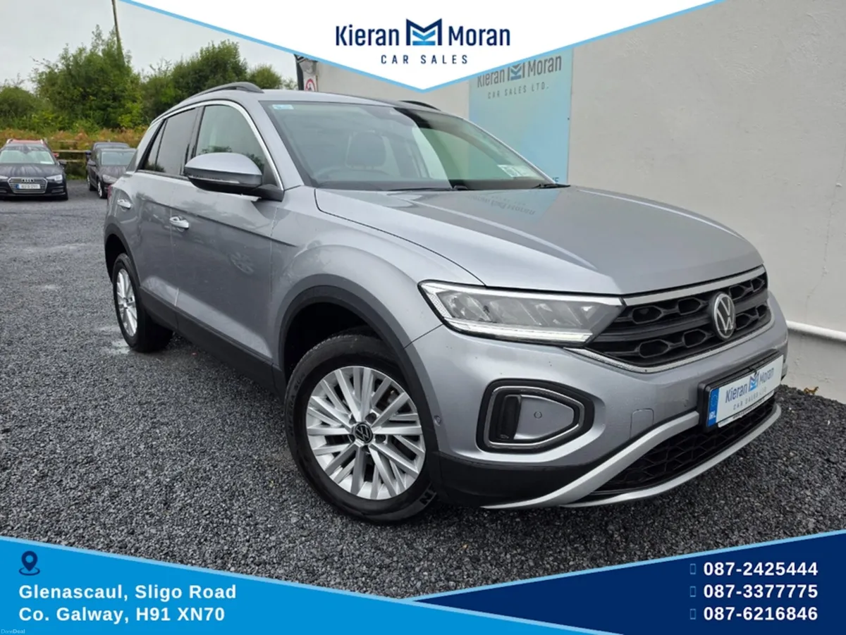 Volkswagen T-Roc LIFE 2.0 TDI MANUAL 6SPEED FWD 5D - Image 2