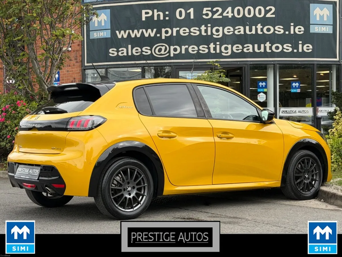 Peugeot 208 1.2 PETROL AUTO GT-MODEL PAN ROOF  *CA - Image 4