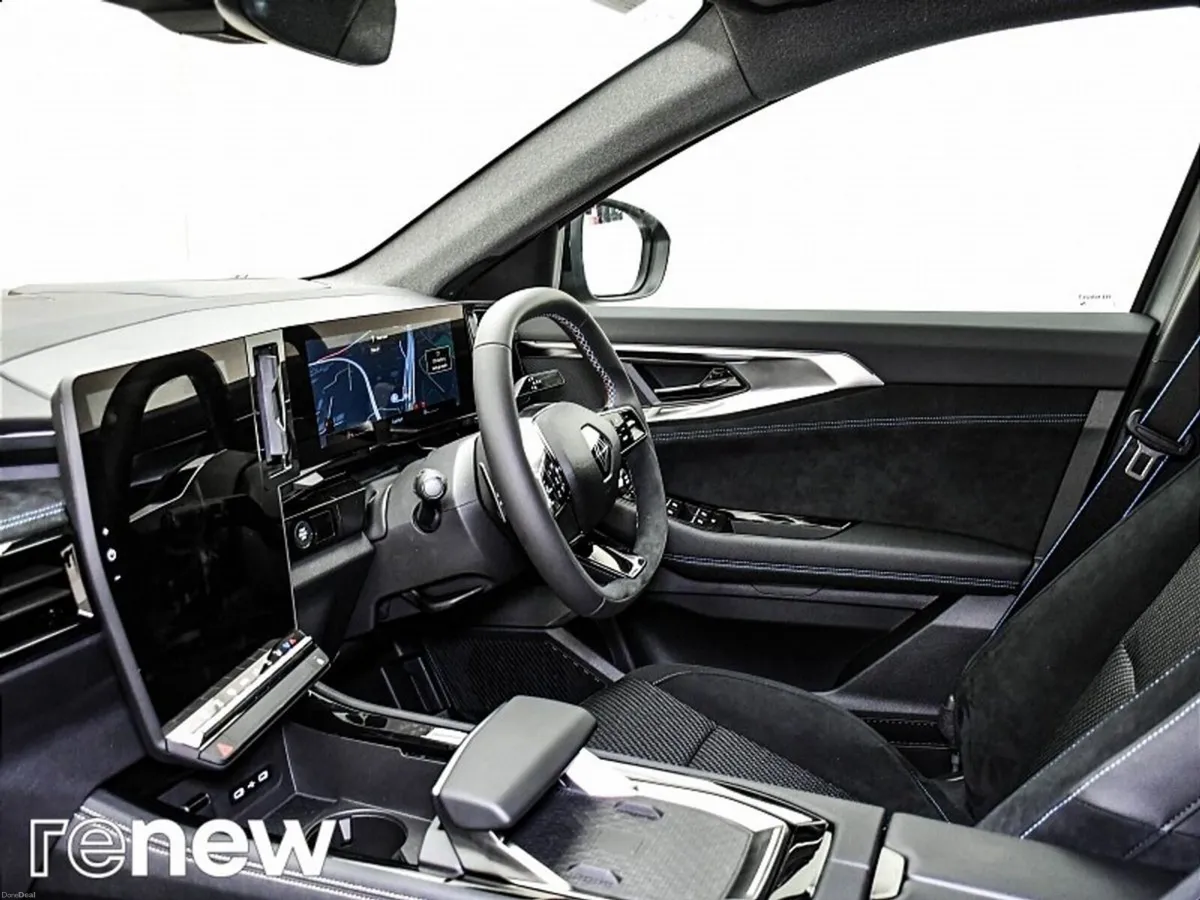 Renault Austral Techno Esprit Alpine E-Tech Full H - Image 5