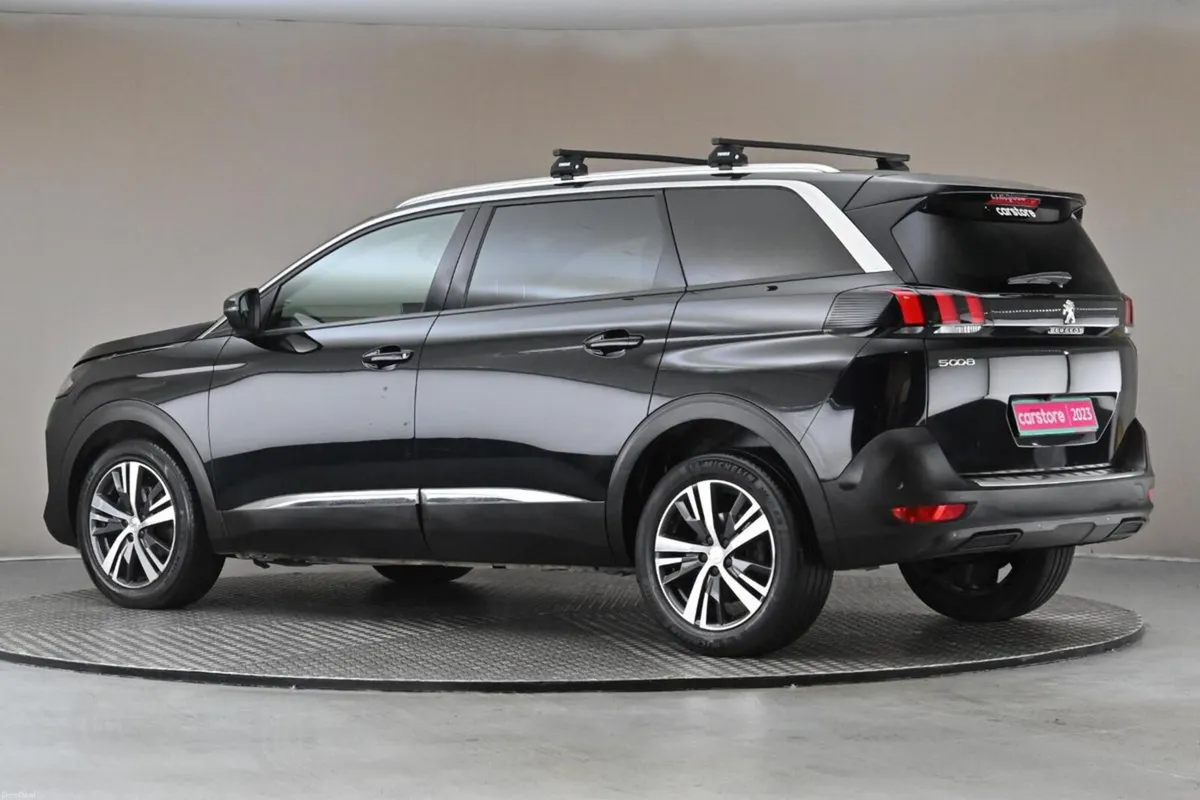Peugeot 5008 1.5 BLUE HDI ALLURE PACK 7SEATS **FAC - Image 6