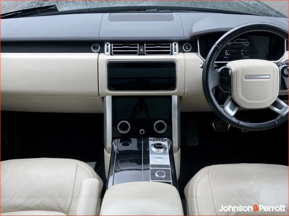 Land Rover Range Rover 2.0 I4 PHEV 404 PS Westmins - Image 4