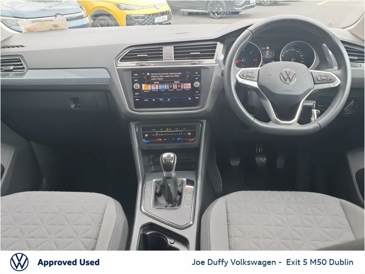 Volkswagen Tiguan LIFE 2.0TDI 122HP M6F MANUAL - Image 2