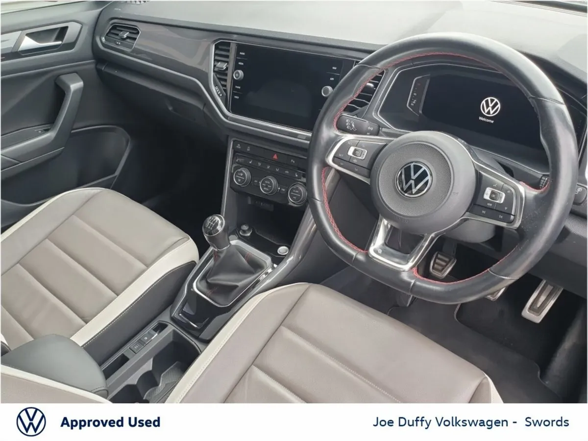 Volkswagen T-Roc 1.5 TSI 150bhp Sport - Image 6