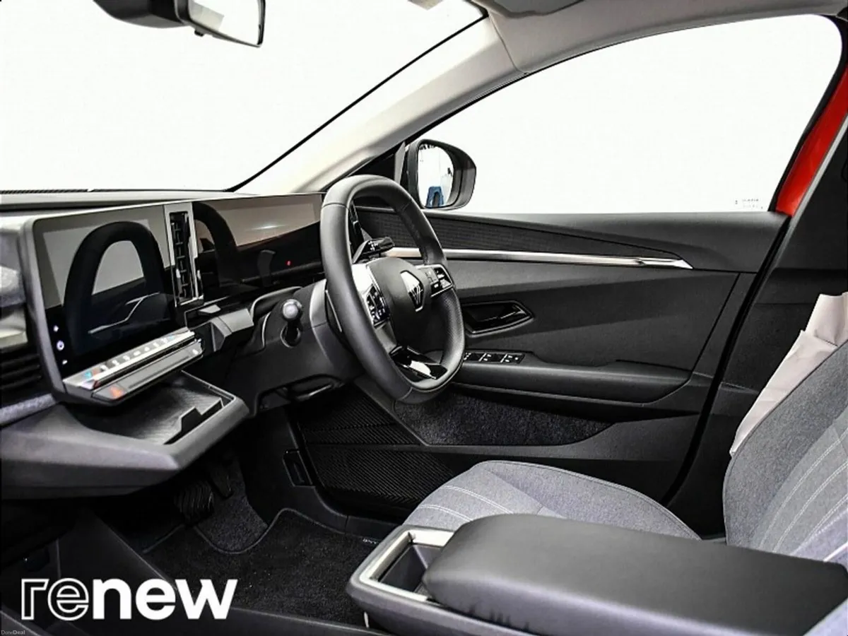 Renault Megane E-Tech Techno EV60 - Image 5