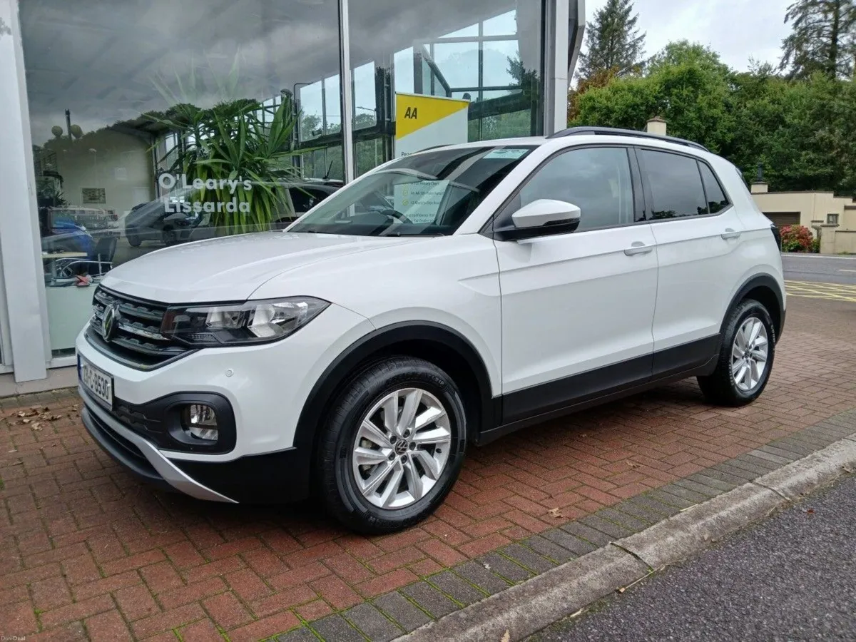 Volkswagen T-Cross Life 1.0 TSI 95HP, White,   Onl - Image 2