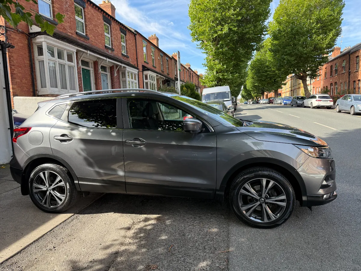 2019 Nissan Qashqai. 1.5 SV Premium, 129km, Spec! - Image 4