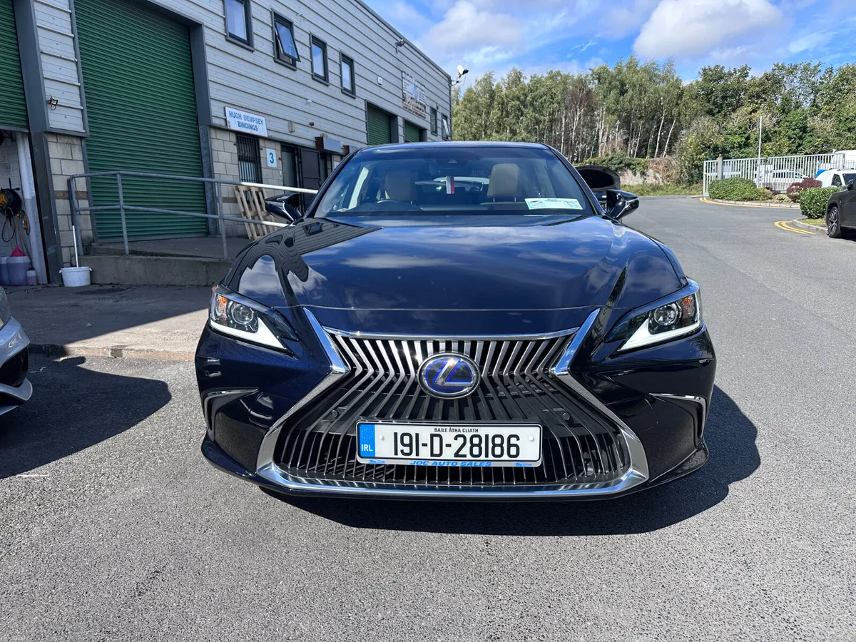 Lexus ES300H Executive, 2019 - Image 3