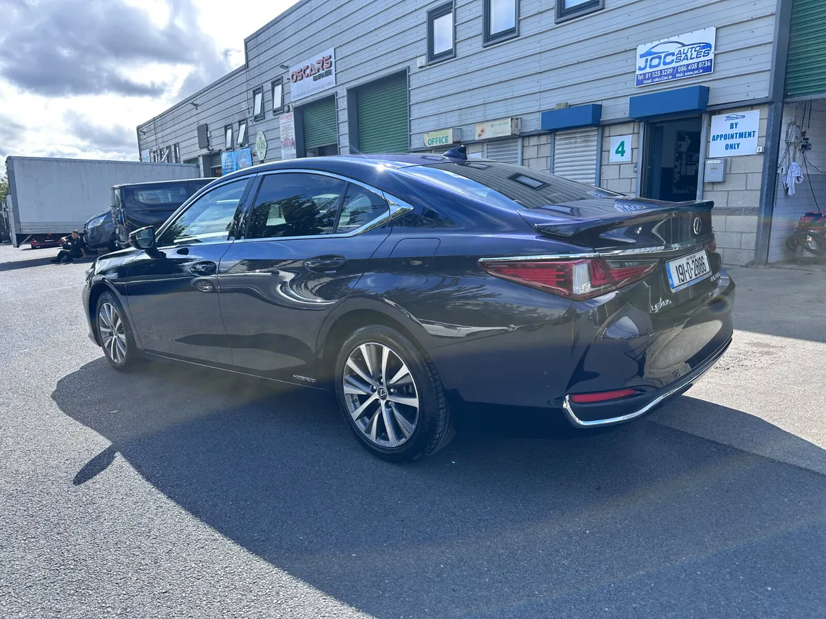 Lexus ES300H Executive, 2019 - Image 6
