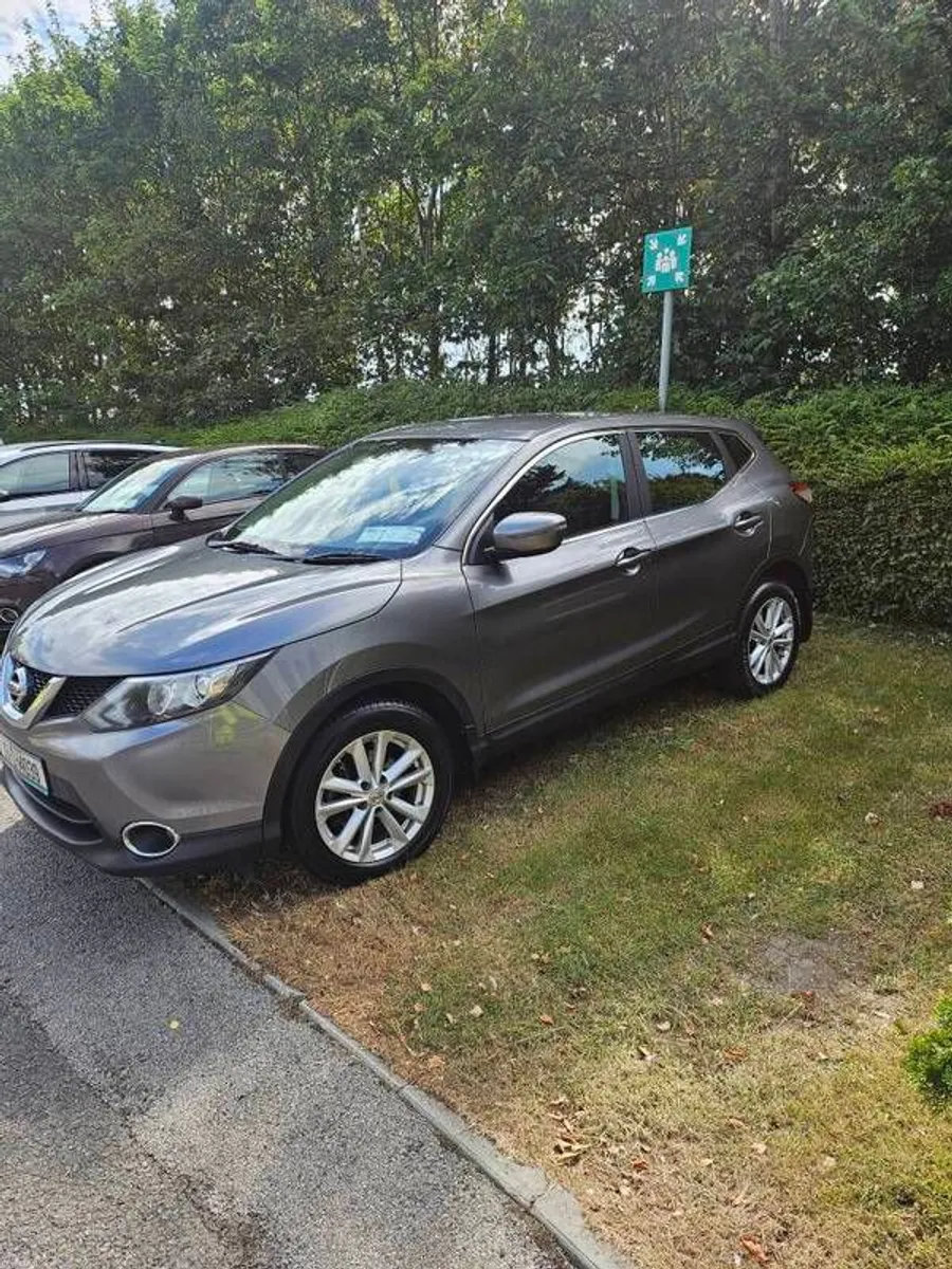 2015 Nissan Qashqai - Image 3